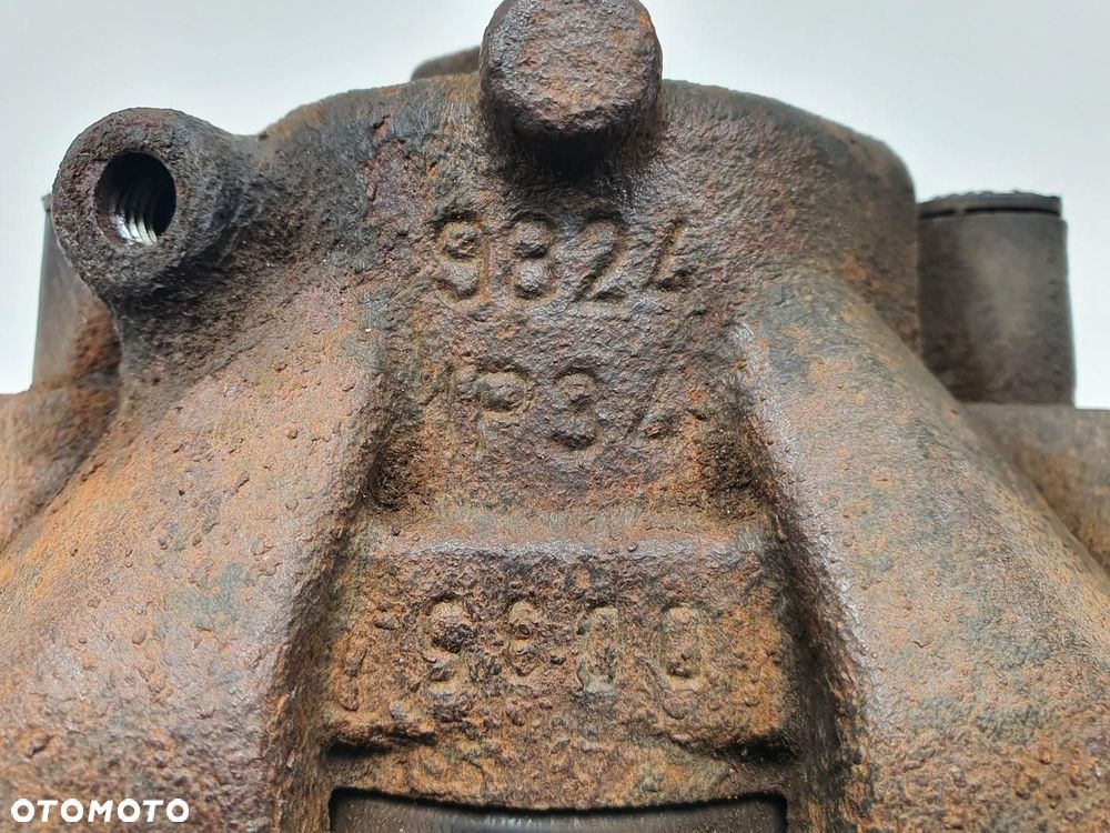 ZACISK HAMULCOWY PRAWY PRZÓD OPEL ASTRA II G 2.0 T - 7