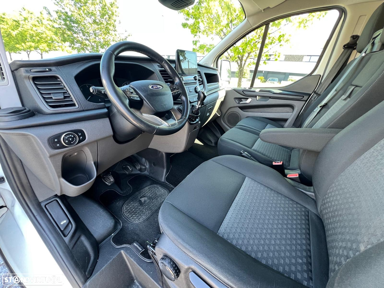 Ford Transit - 19