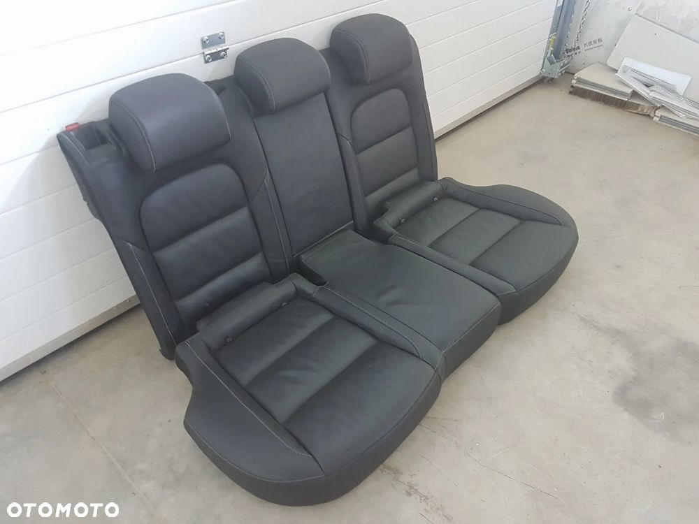 Kanapa tylna Skóra czarna Skoda SuperB II - 2