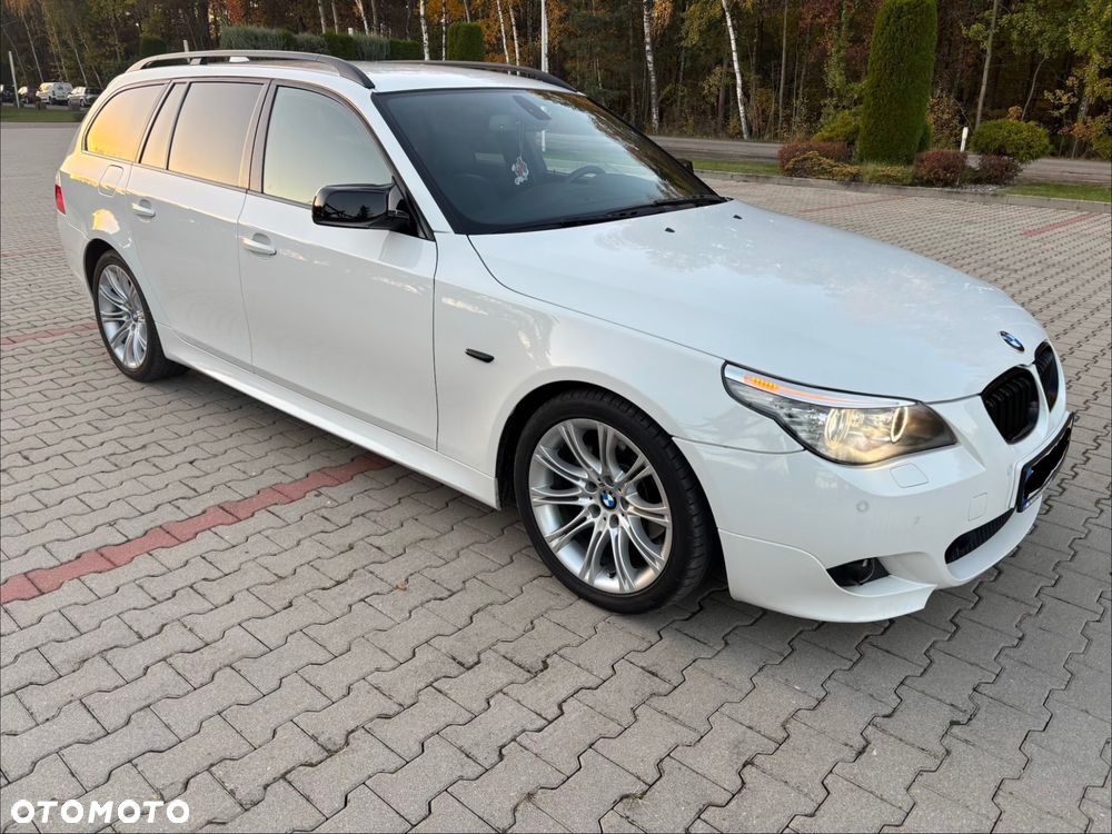 BMW 5 Series 2009 photo 4