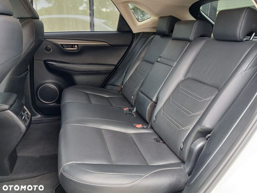 Lexus NX 200t Comfort AWD - 7
