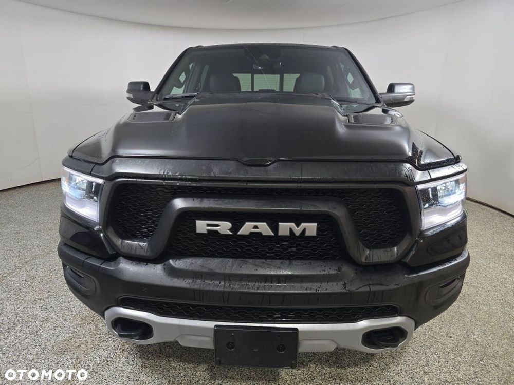 RAM 1500 - 7
