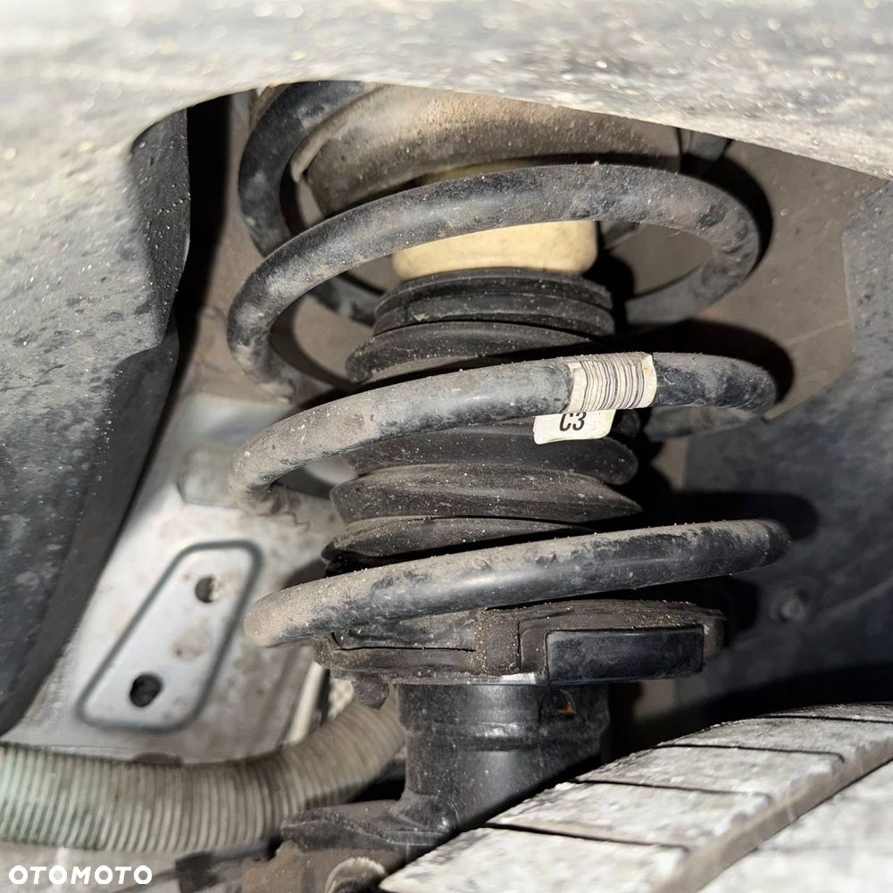 BMW Seria 3 318i Edition Exclusive - 14