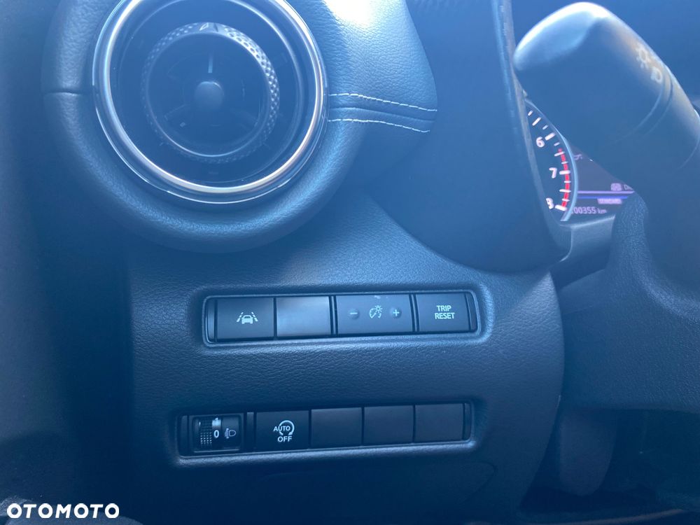 Nissan Juke 1.0 DIG-T Tekna - 14