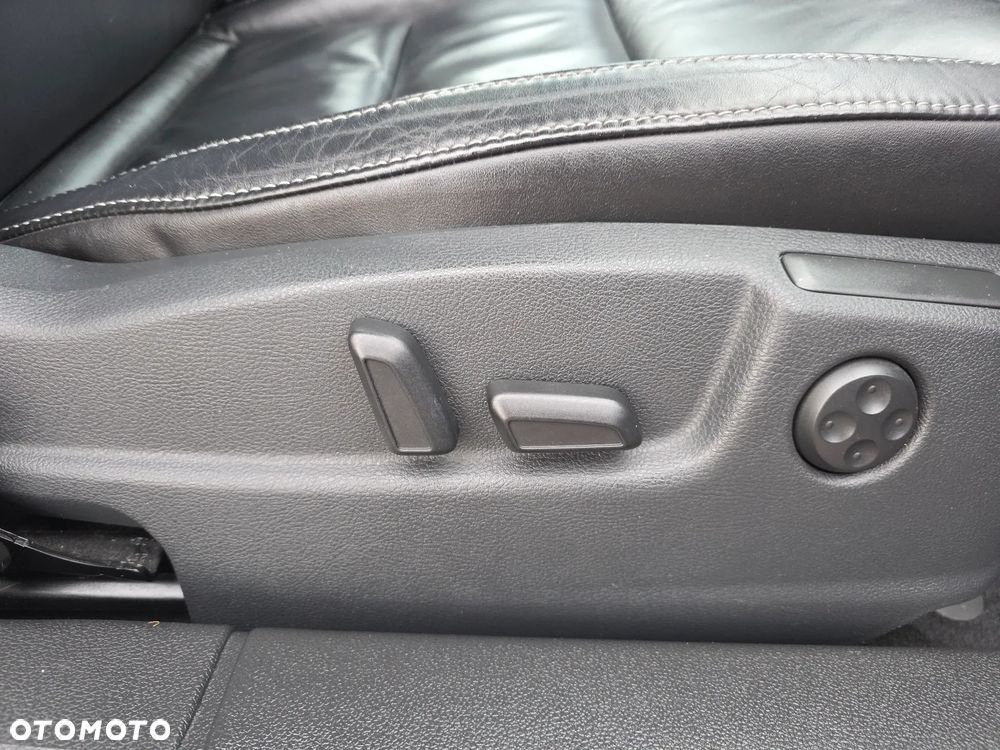 Skoda Superb 2.0 TSI DSG Exclusive - 19