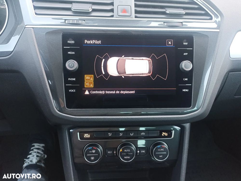 Volkswagen Tiguan 2.0 TDI 4Mot DSG Comfortline - 19