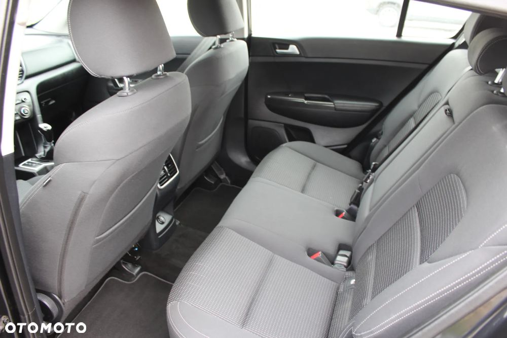 Kia Sportage 1.7 CRDI 2WD ISG Dream-Team Edition - 12