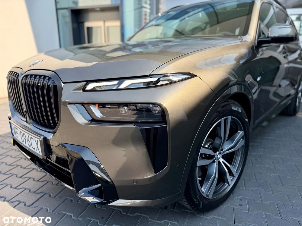 BMW X7 xDrive40d mHEV M Sport sport - 3