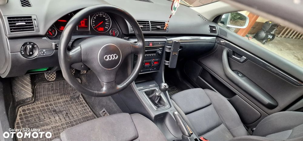 Audi A4 - 14