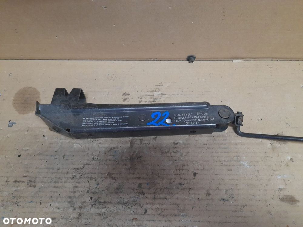 LEWAREK PODNOŚNIK SAMOCHODOWY - 1