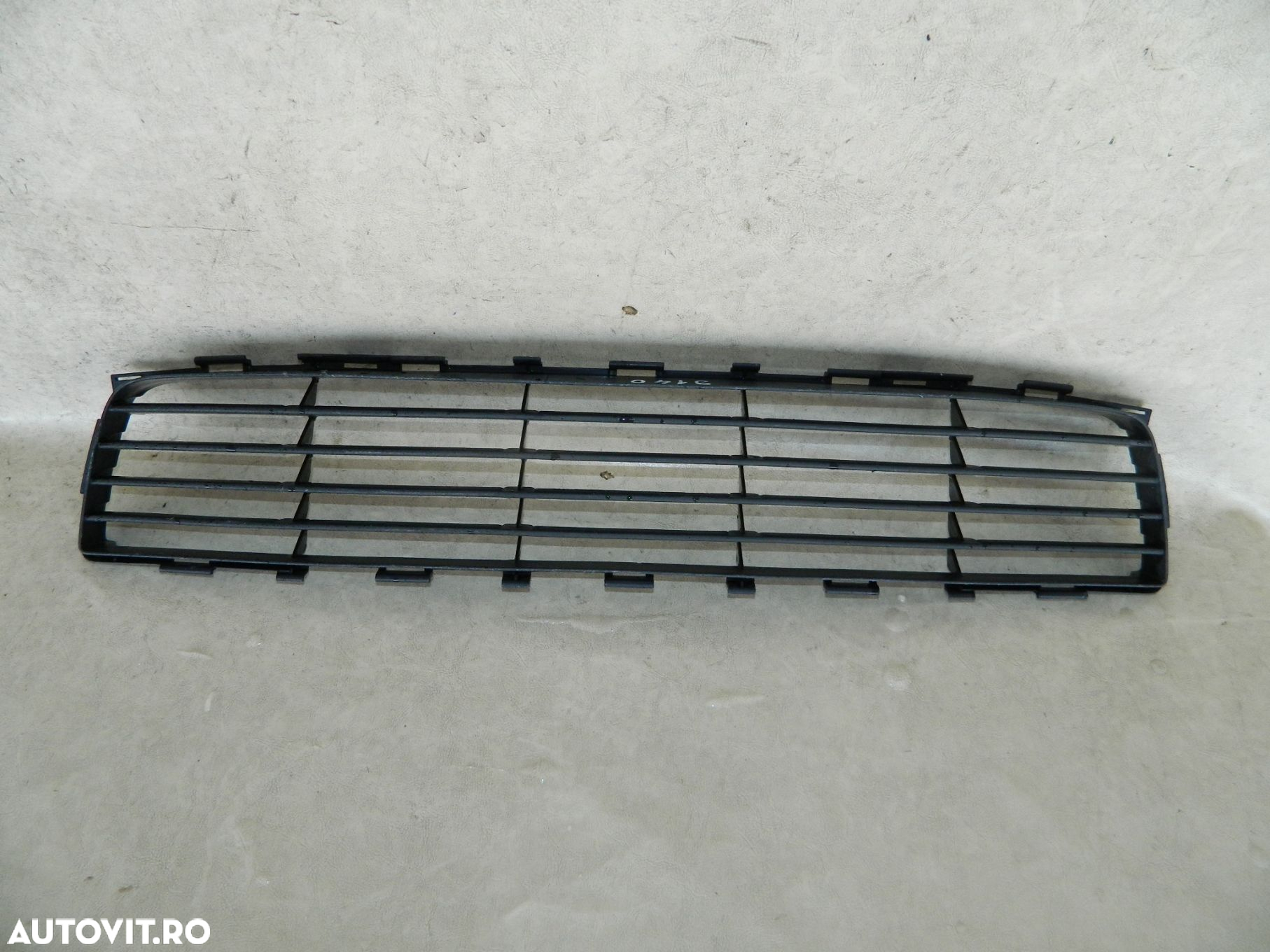 Grila inferioara bara fata, Toyota Auris, 2007, 2008, 2009, 2010, 2011, 2012, 53112-02080 - 2