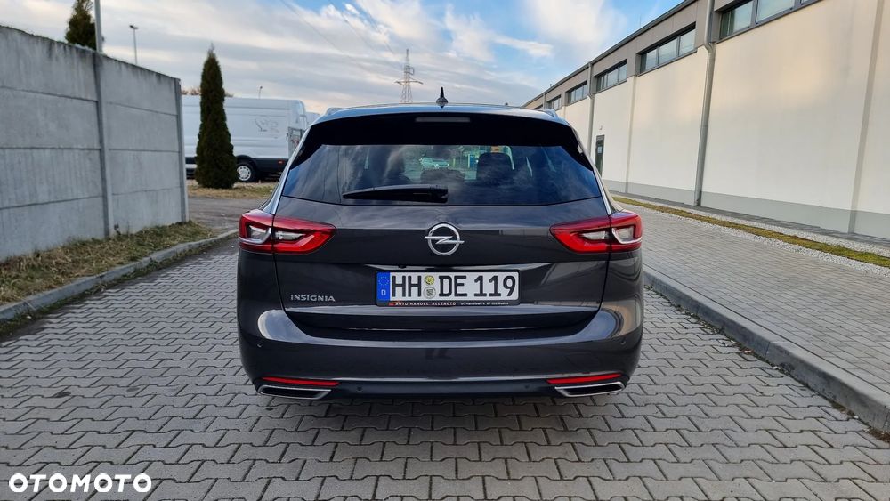 Opel Insignia 2.0 T Elegance S&S - 13