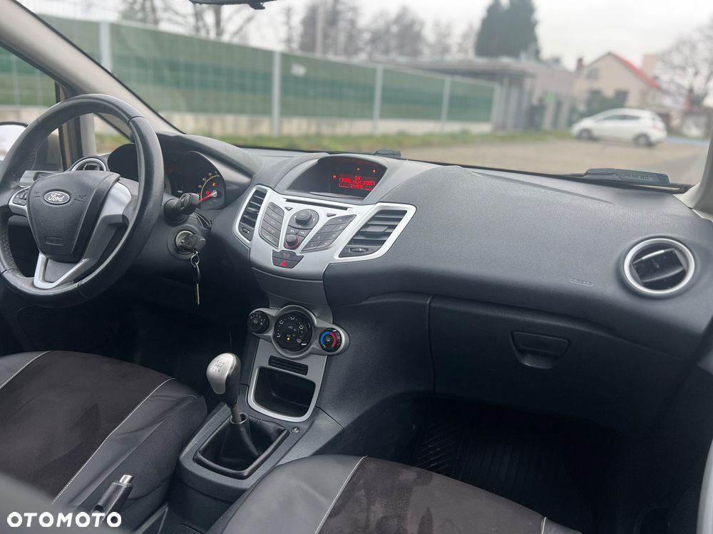 Ford Fiesta 1.4 Gold X - 10