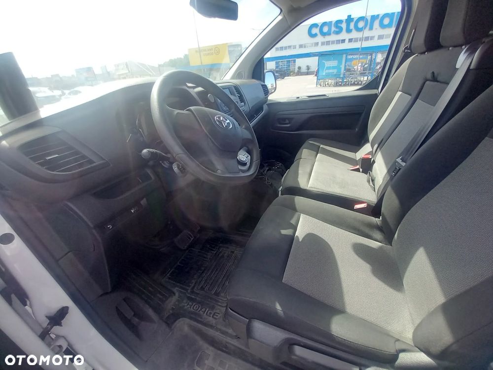 Toyota PROACE - 10