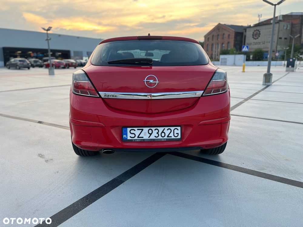 Opel Astra 1.9 CDTI Cosmo - 10