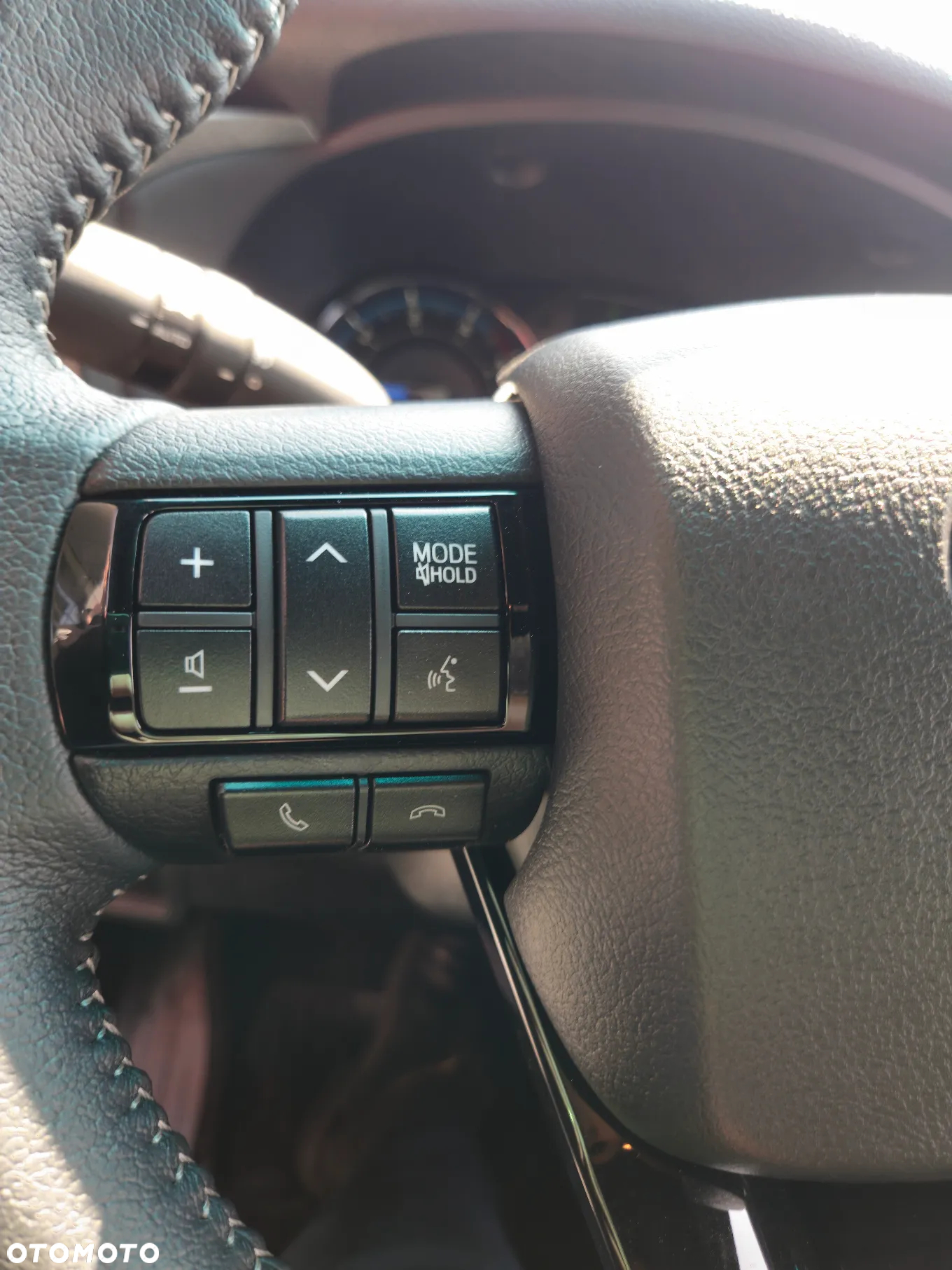 Toyota Hilux 2.8 D-4D Double Cab Invincible 4x4 - 32