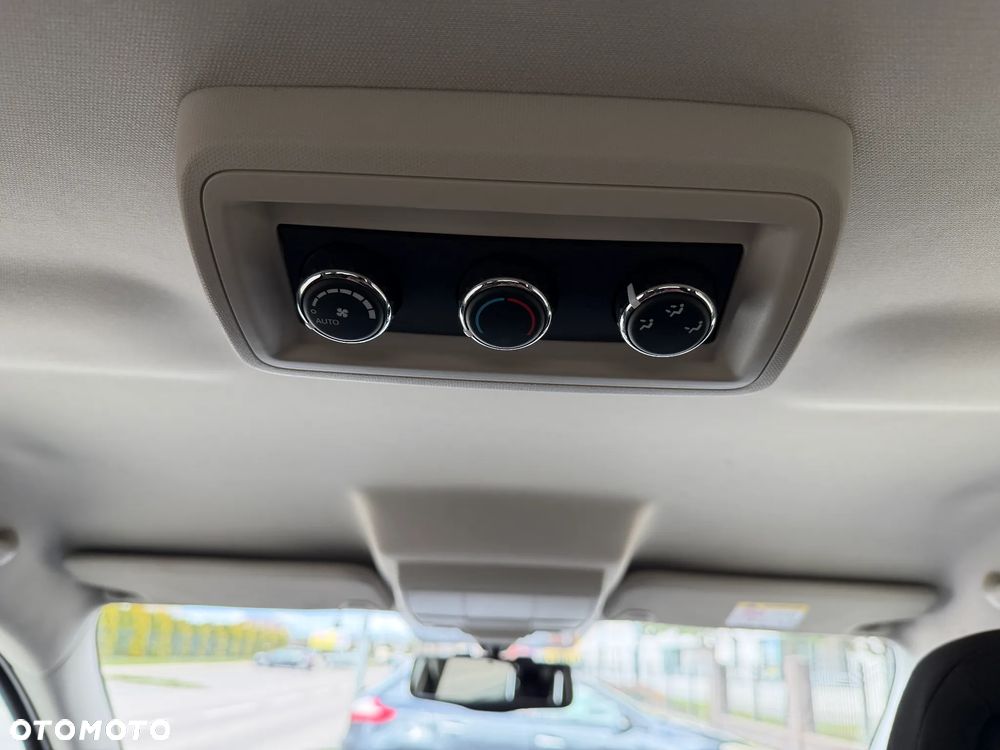 Fiat Freemont 2.0 Multijet Lounge - 12