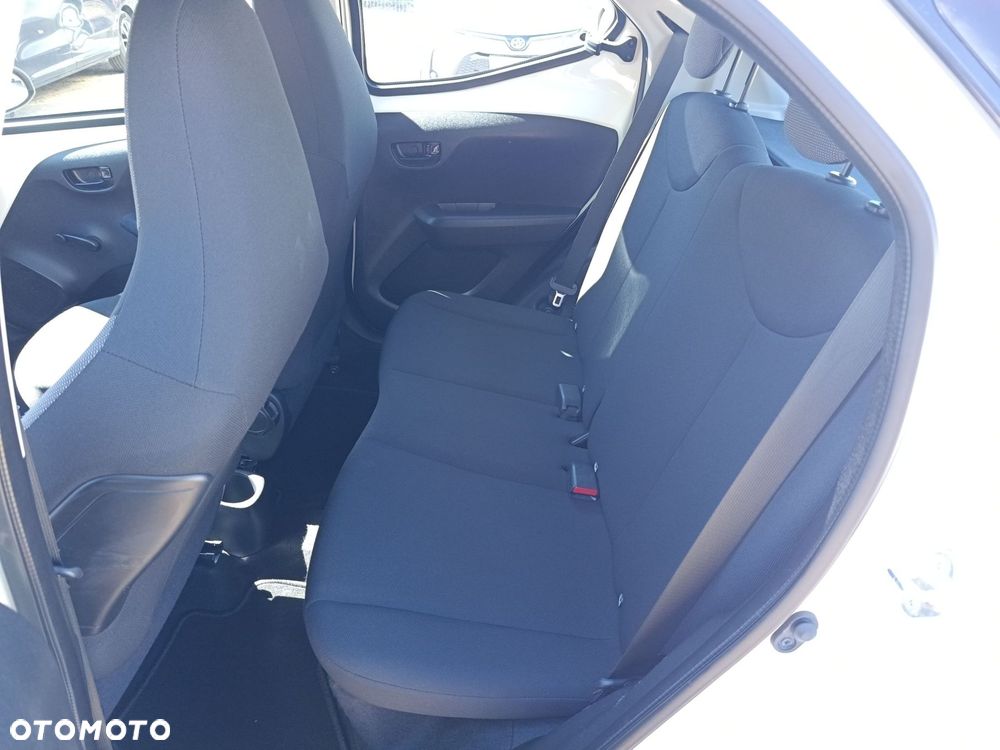 Toyota Aygo - 18
