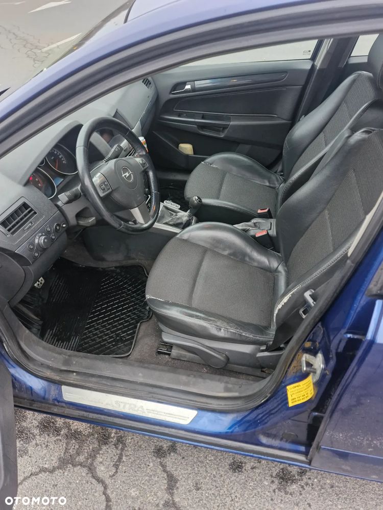 Opel Astra 1.8 Cosmo - 10