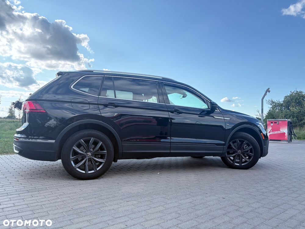 Volkswagen Tiguan Allspace - 6