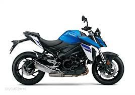 Suzuki GSX - 38
