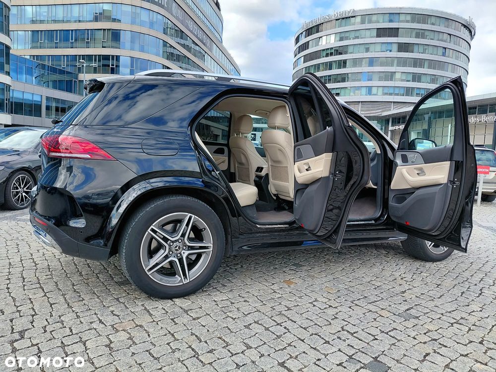 Mercedes-Benz GLE 300 d 4Matic 9G-TRONIC AMG Line - 5