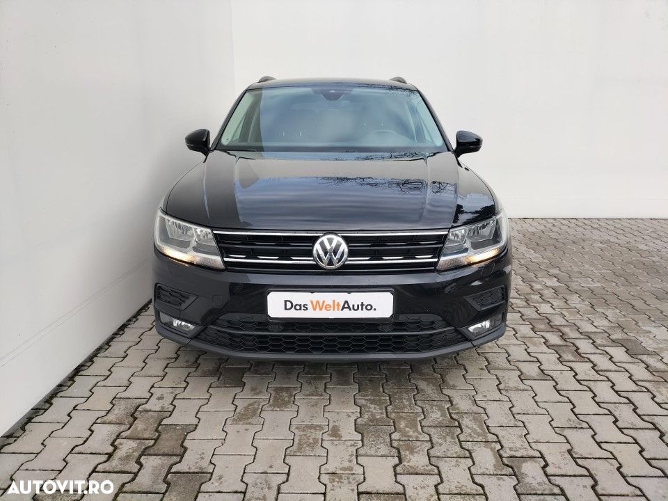 Volkswagen Tiguan - 2
