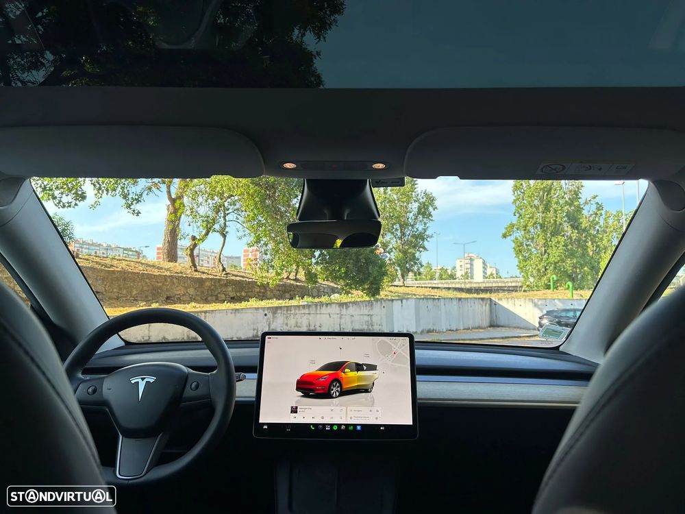 Tesla Model Y Tração Traseira - 10