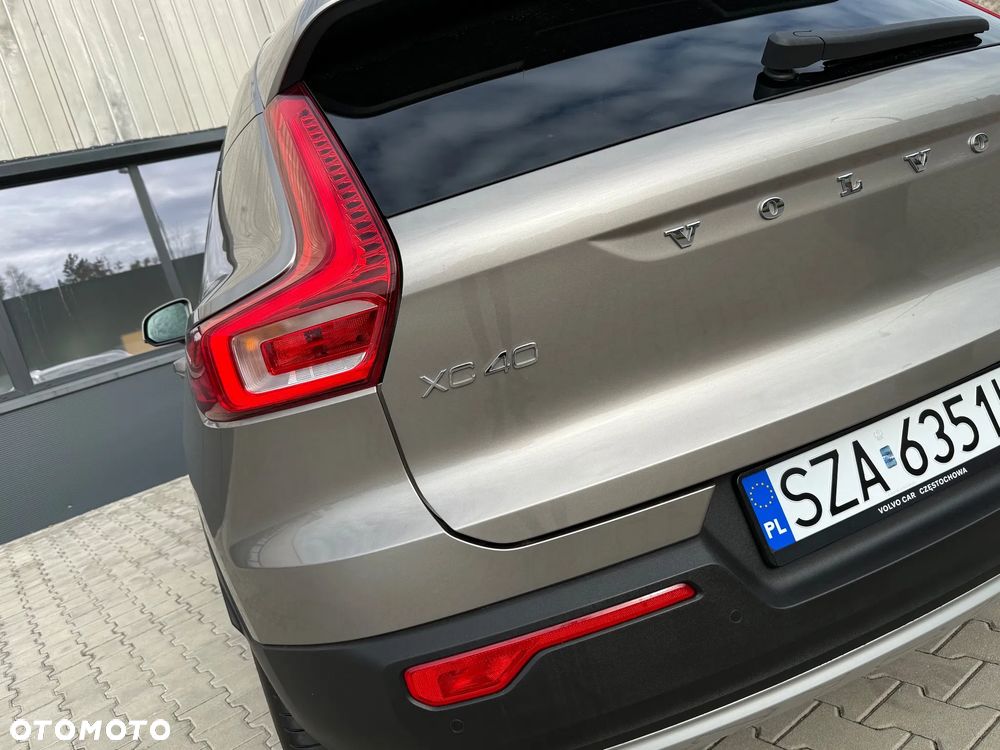 Volvo XC 40 - 36