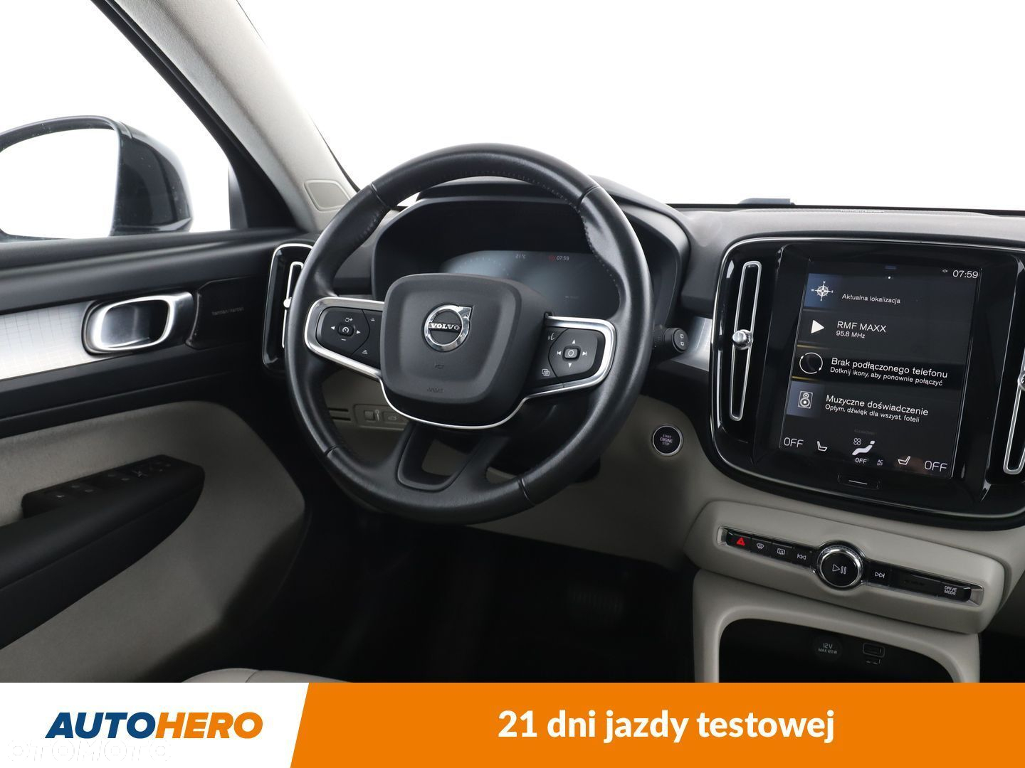 Volvo XC 40 - 13