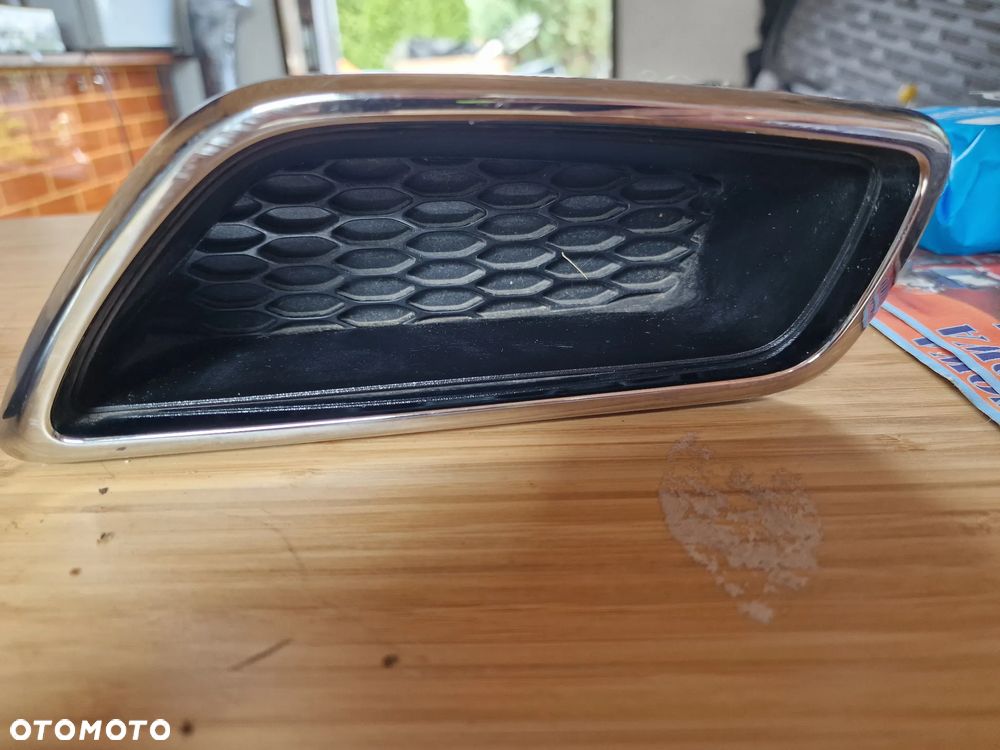 Atrapy wydechu Kia x ceed - 1