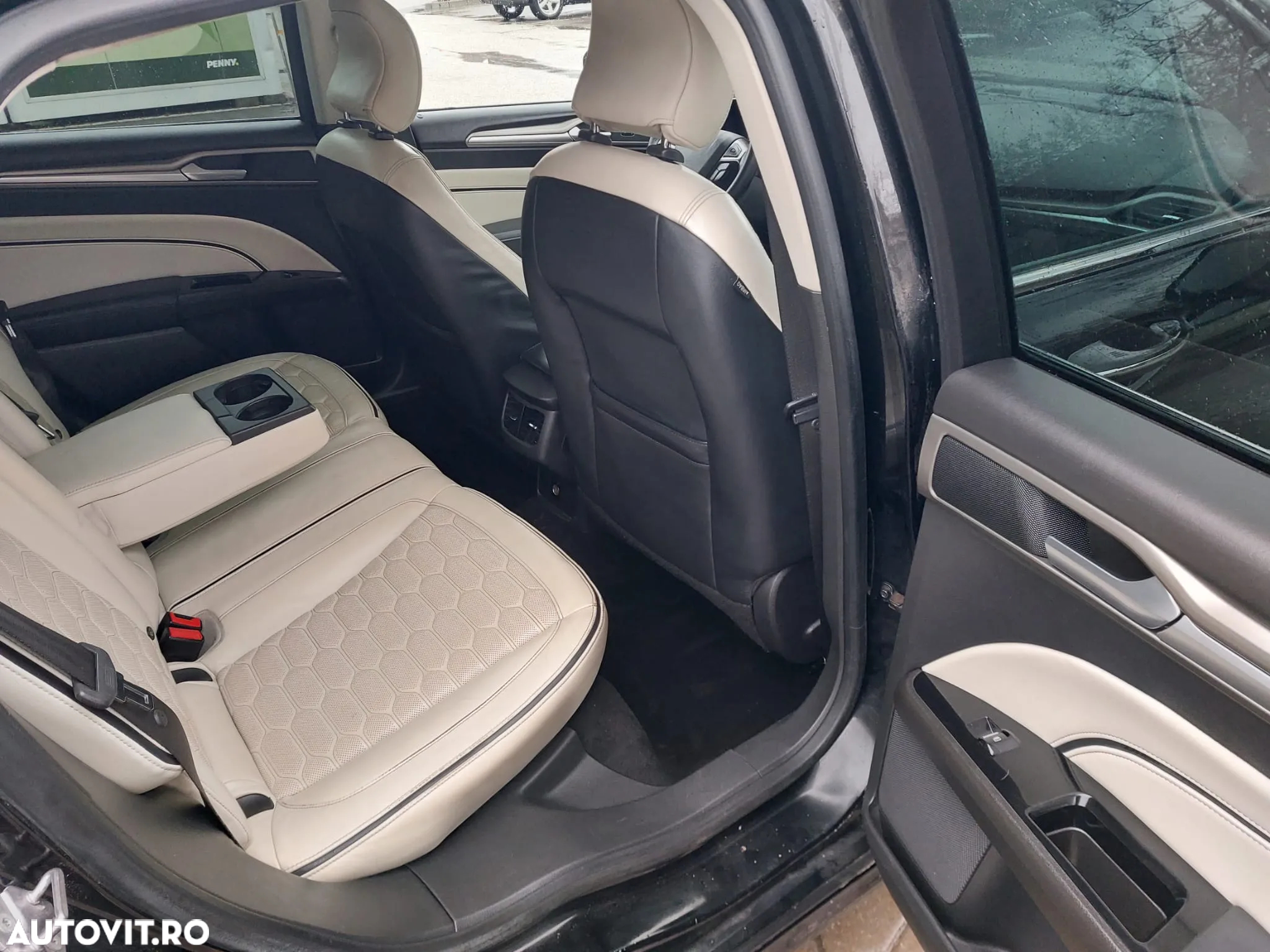 Ford Mondeo 2.0 TDCi Powershift Titanium - 22