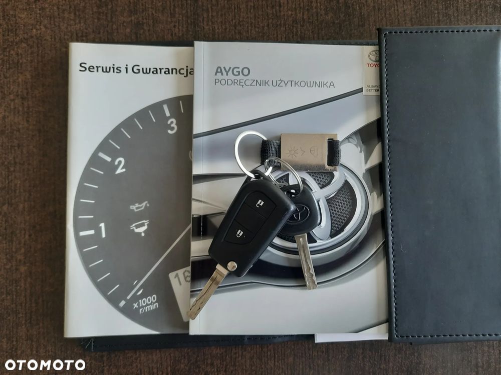 Toyota Aygo 1.0 VVT-i Sprint EU6 - 19