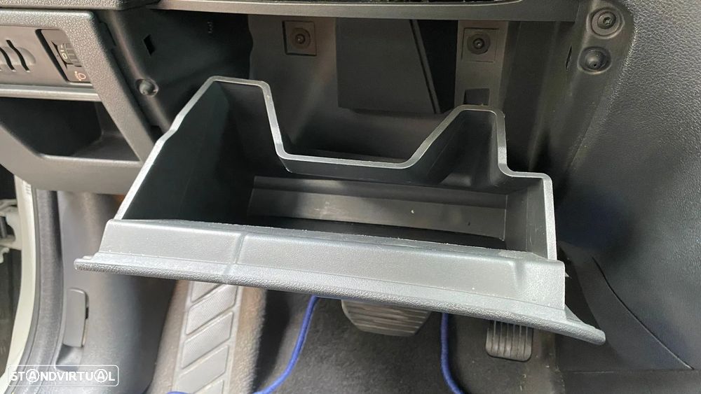 Peugeot 3008 1.6 HDi Executive CMP6 - 21