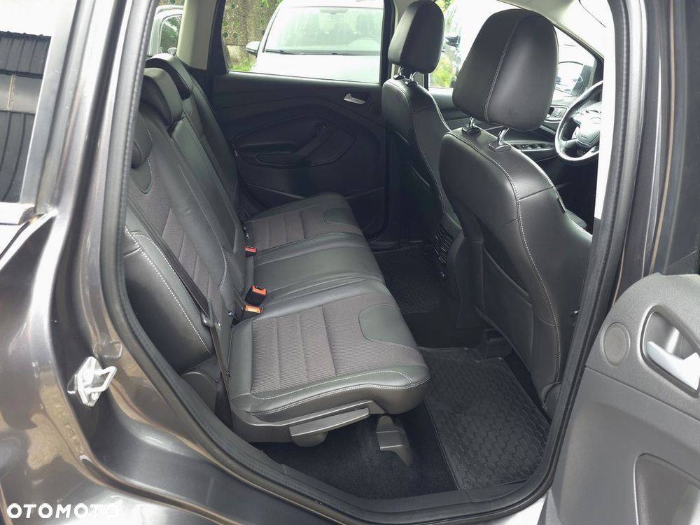 Ford Kuga 2.0 TDCi FWD Titanium - 10