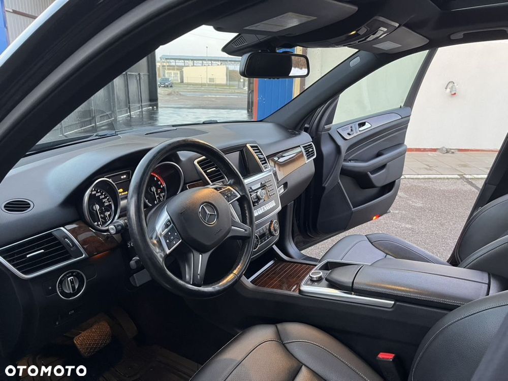 Mercedes-Benz ML 350 BlueTEC 4MATIC 7G-TRONIC - 10
