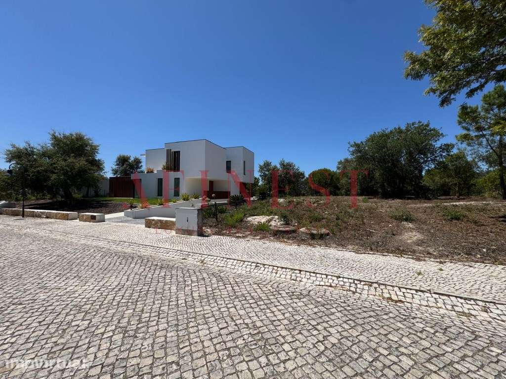 TERRENO COM PROJETO ARQUITETURA - QUINTA DO PERU - Grande imagem: 4/7