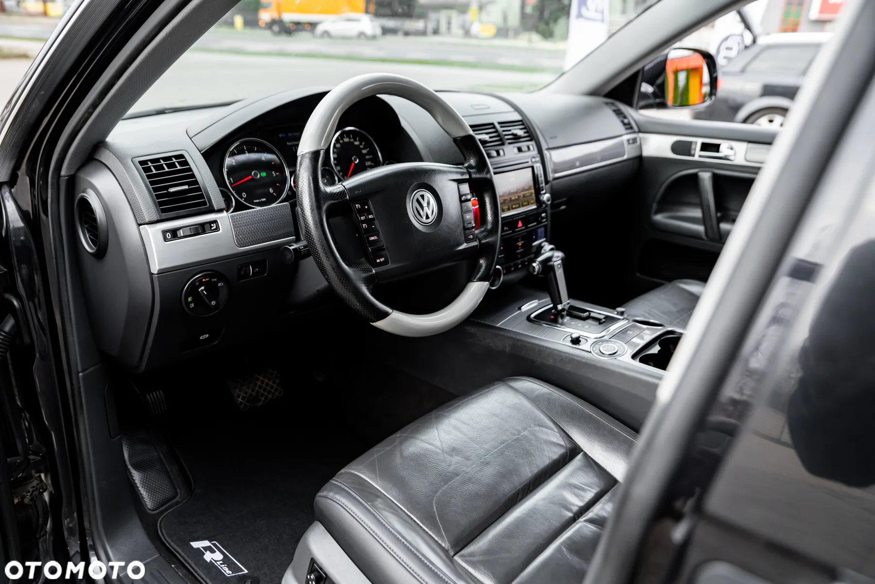 Volkswagen Touareg 3.0 V6 TDI DPF Automatik Individual - 15