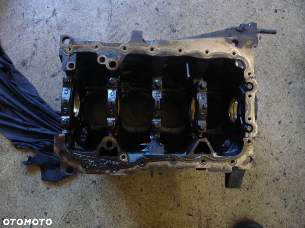 blok silnika f4r713 renault laguna scenic megane ii - 2