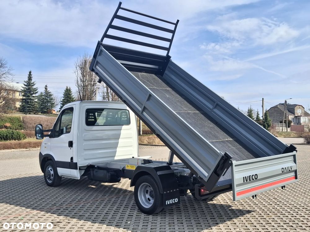 Iveco Daily 35c15 3.0 HPI 150KM Salon PL - 19