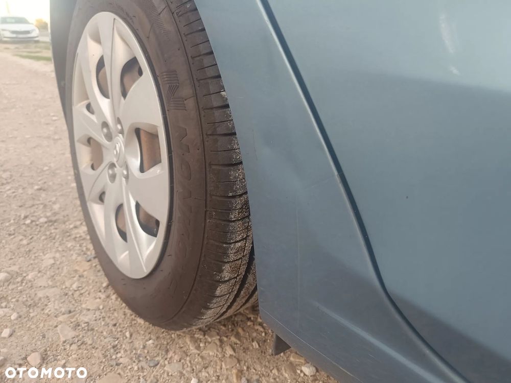 Hyundai i20 1.4 Comfort - 14