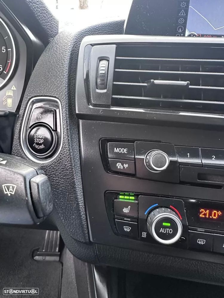 BMW 118 d Line Sport - 38