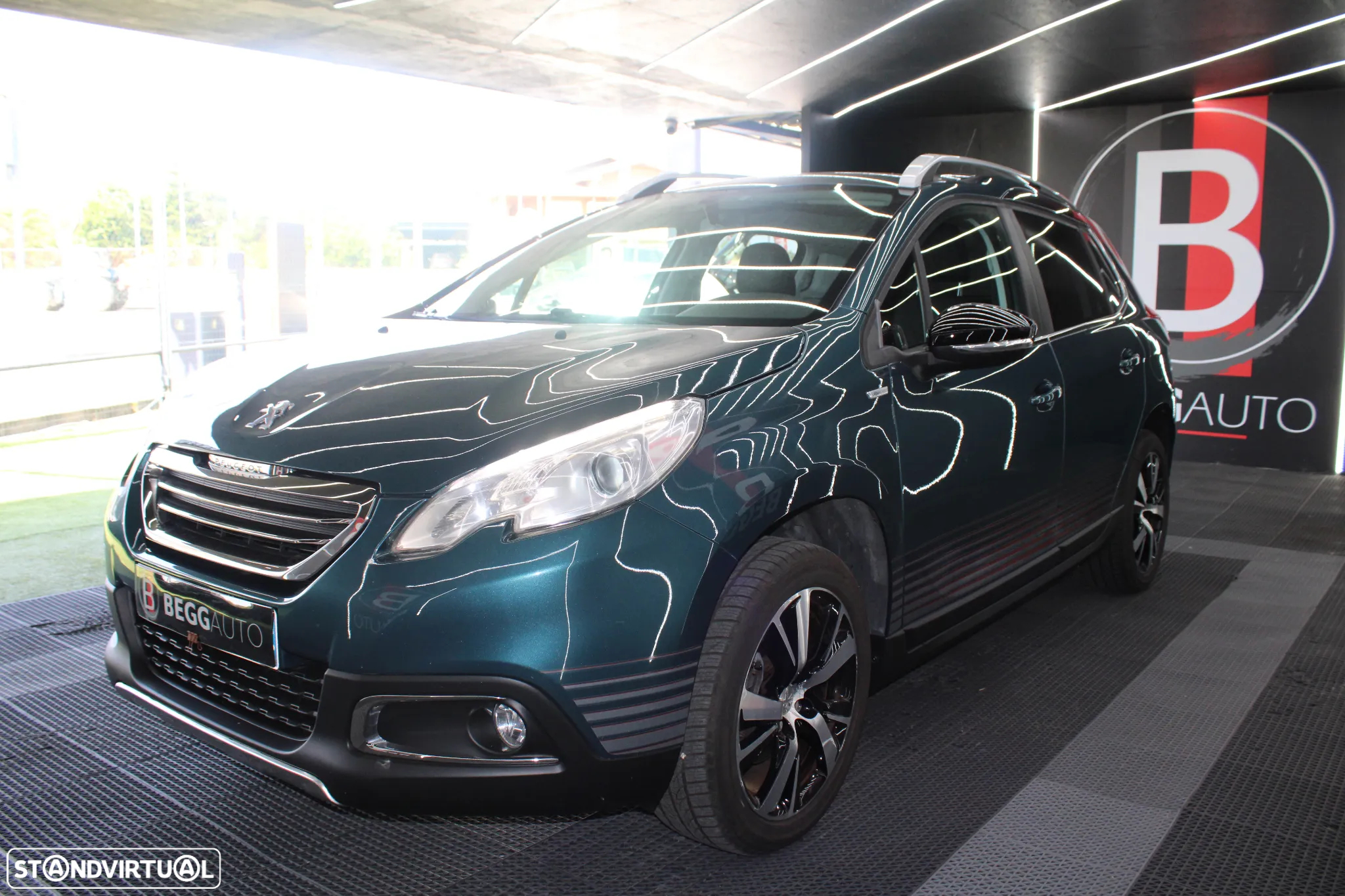 Peugeot 2008 1.2 PureTech Crossway - 5