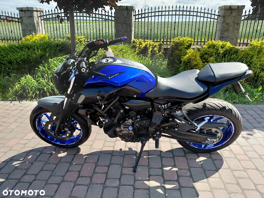 Yamaha MT - 3