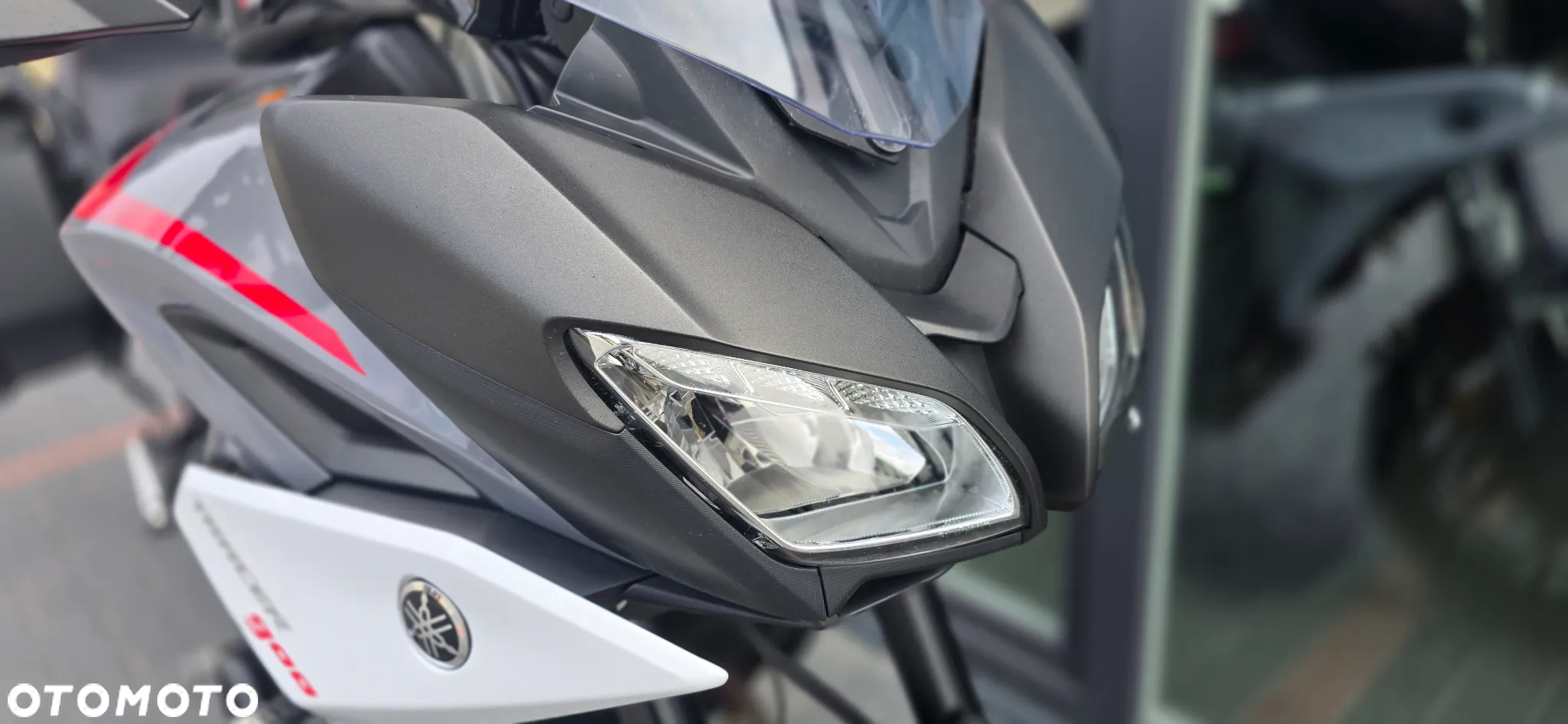 Yamaha MT - 9