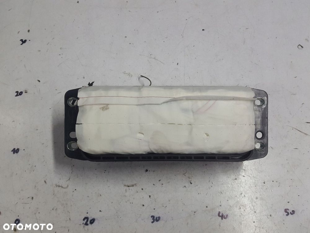 AUDI A1 8X 10-14r PODUSZKA AIRBAG PASAŻERA 8X0880204A - 1