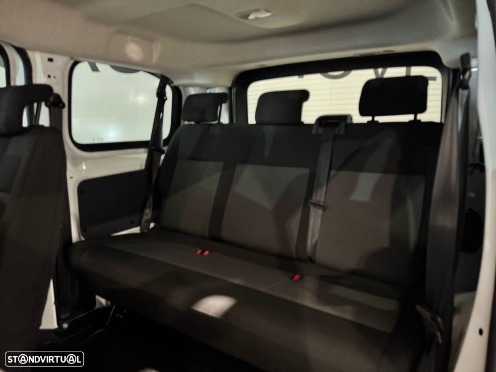 Opel Vivaro 1.5 CDTi L3H1 Essentia Inc - 32