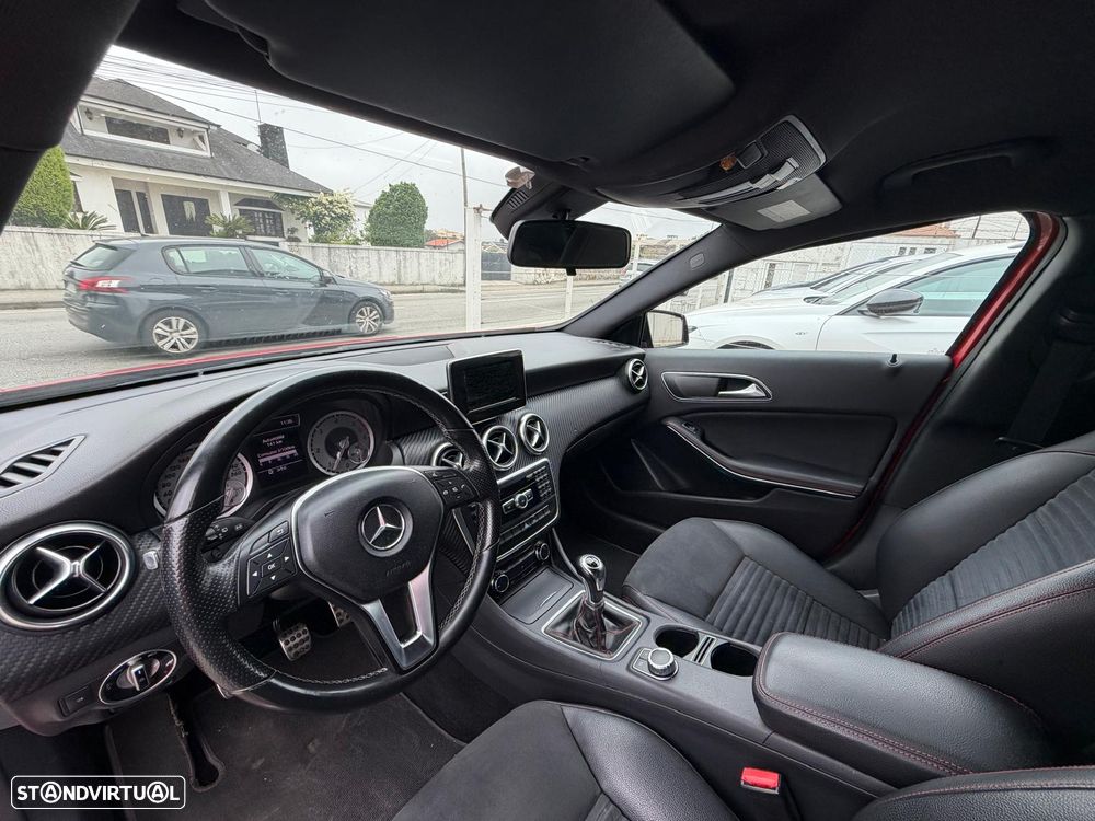 Mercedes-Benz A 200 CDI AMG Line - 11