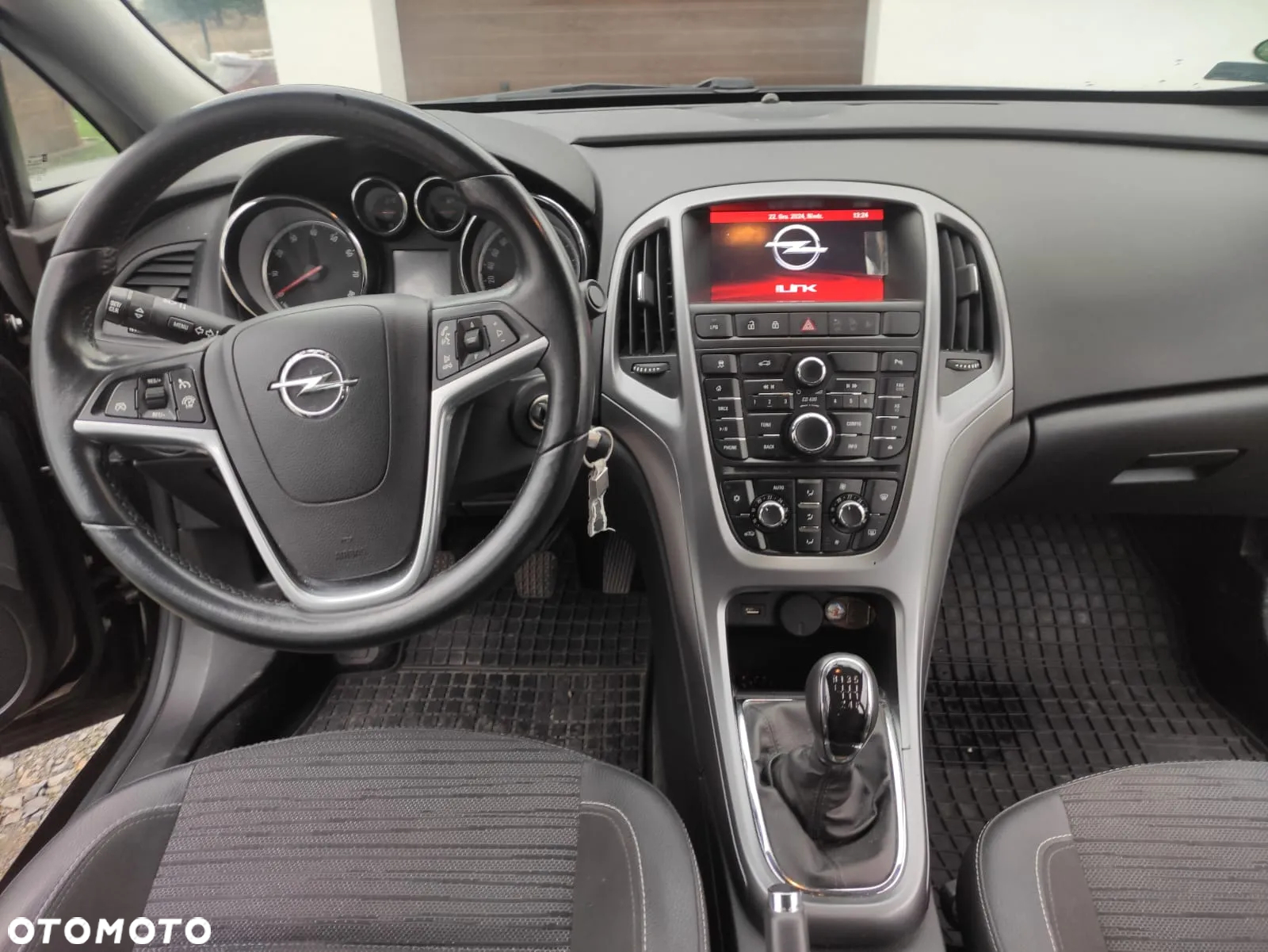 Opel Astra IV 1.4 T Business S&S EU6 - 4