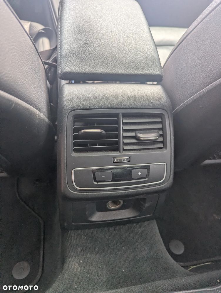 Audi A4 Limousine 2.0 TFSI quattro S tronic design - 31
